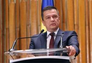 "I approved Kelemen Hunor when he said that it is not a reform. When you fire people, you are not doing a reform, but layoffs. There are mayors who have excessive staff and positions must be reduced, but not through brutal cuts. The reform must improve services, not block the administration”, declared Grindeanu. (Photo source: facebook / Sorin Grindeanu)